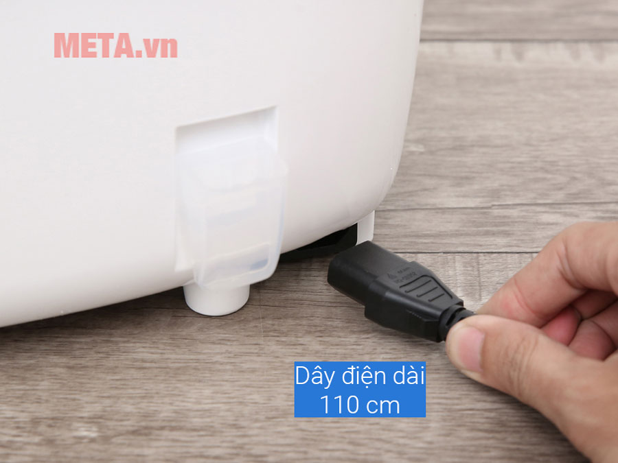 Nồi cơm điện Panasonic SR-CL188WRA có dây điện dài 