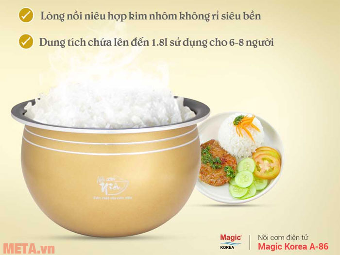 Lòng nồi có dung tích 1,8 lít