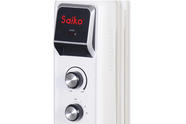 Saiko CR-7213T dùng bảng điều khiển cơ học tương tác rất dễ dàng