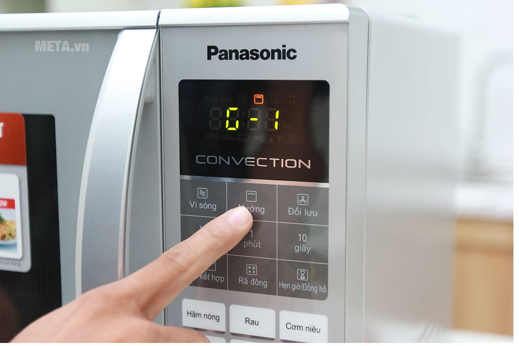 Lò vi sóng điện tử Panasonic NN-CT655MYUE - 27 lít điều chỉnh dễ dàng với bảng điều khiển